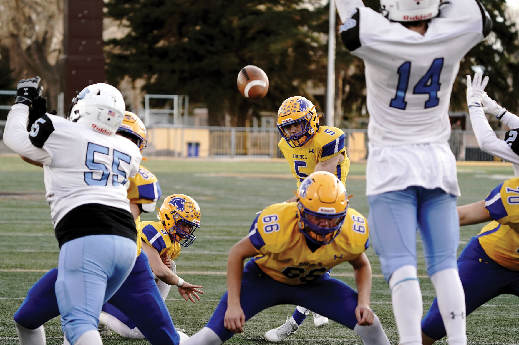 SHS FB vs. Cheyenne East 024.jpg